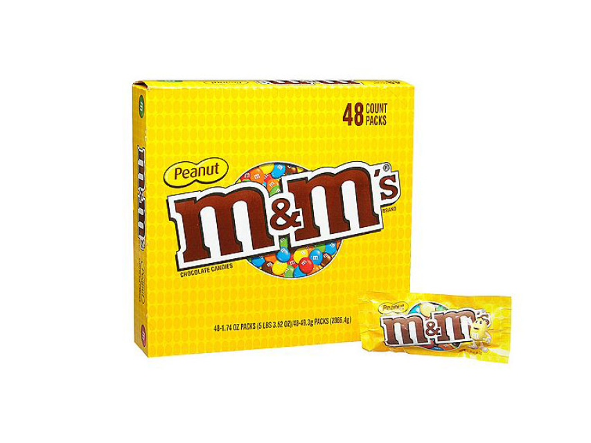 M&M's Chocolate Candies, Peanut, 1.74-Ounce Bags (Pack of 48)